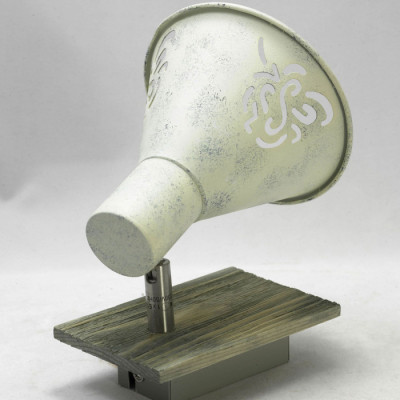 Спот Mcconnico LSP-8058